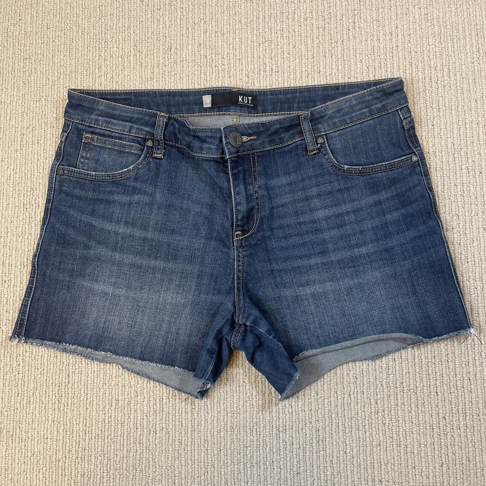 KUT from the Kloth Size 12 Gidget Fray Shorts  Festival Stretch Casual Boho